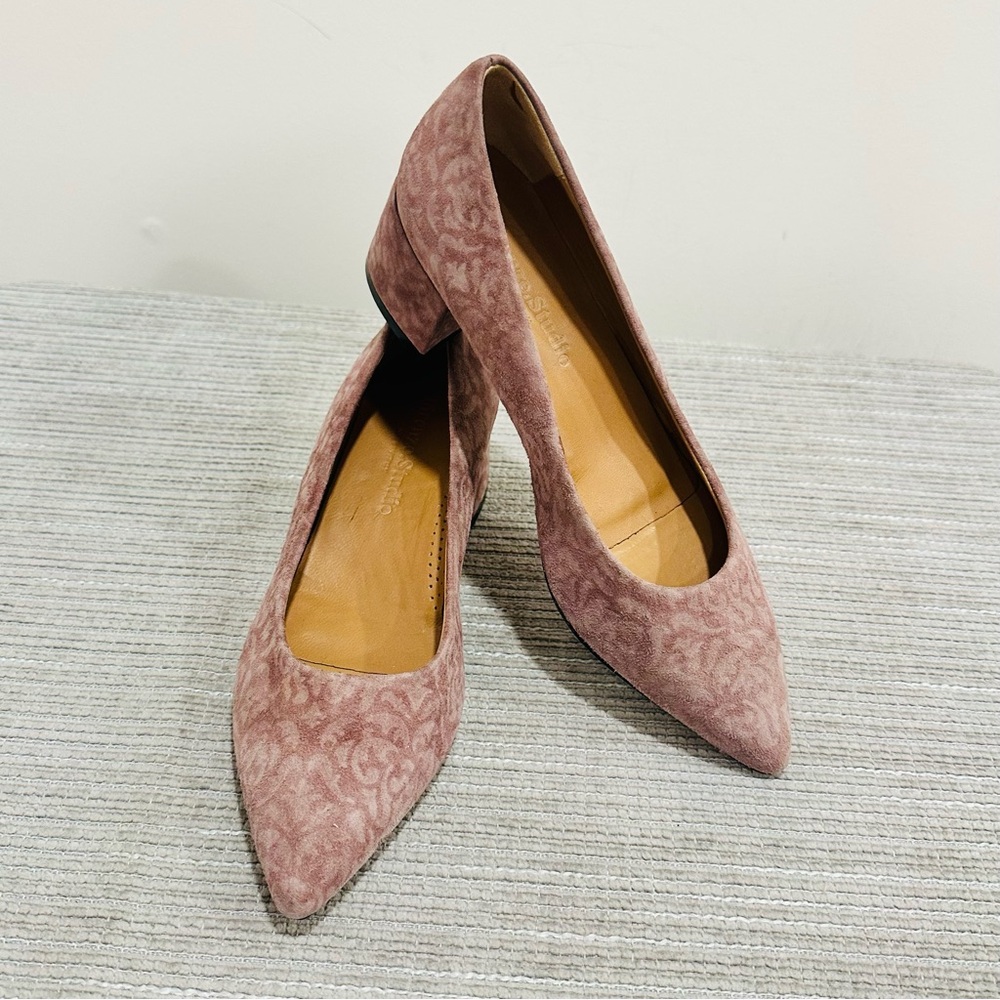 Firenze Studio Pink Textured Velvet‎ Pointed Toe Block Heel Pumps Italy Size 7